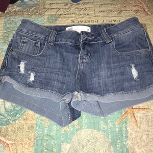 Medium wash ripped jean shorts